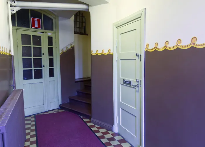 Apartment Chic In Historic Kruununhaka,