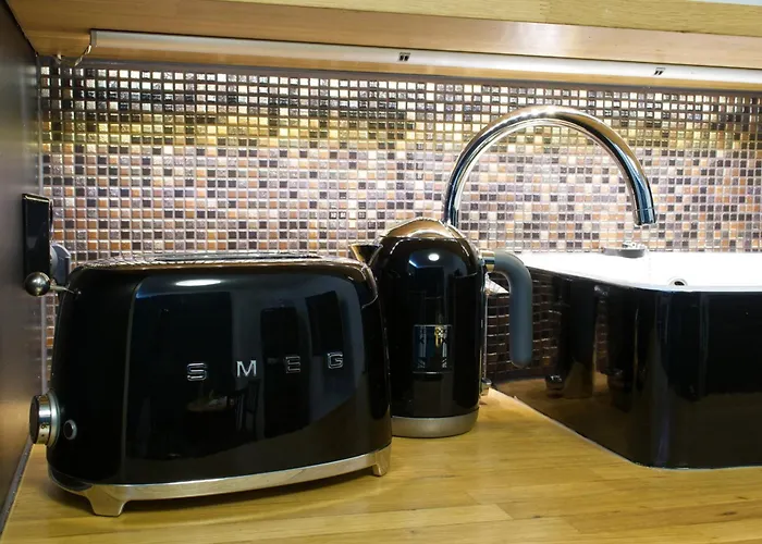 Chic In Historic Kruununhaka,